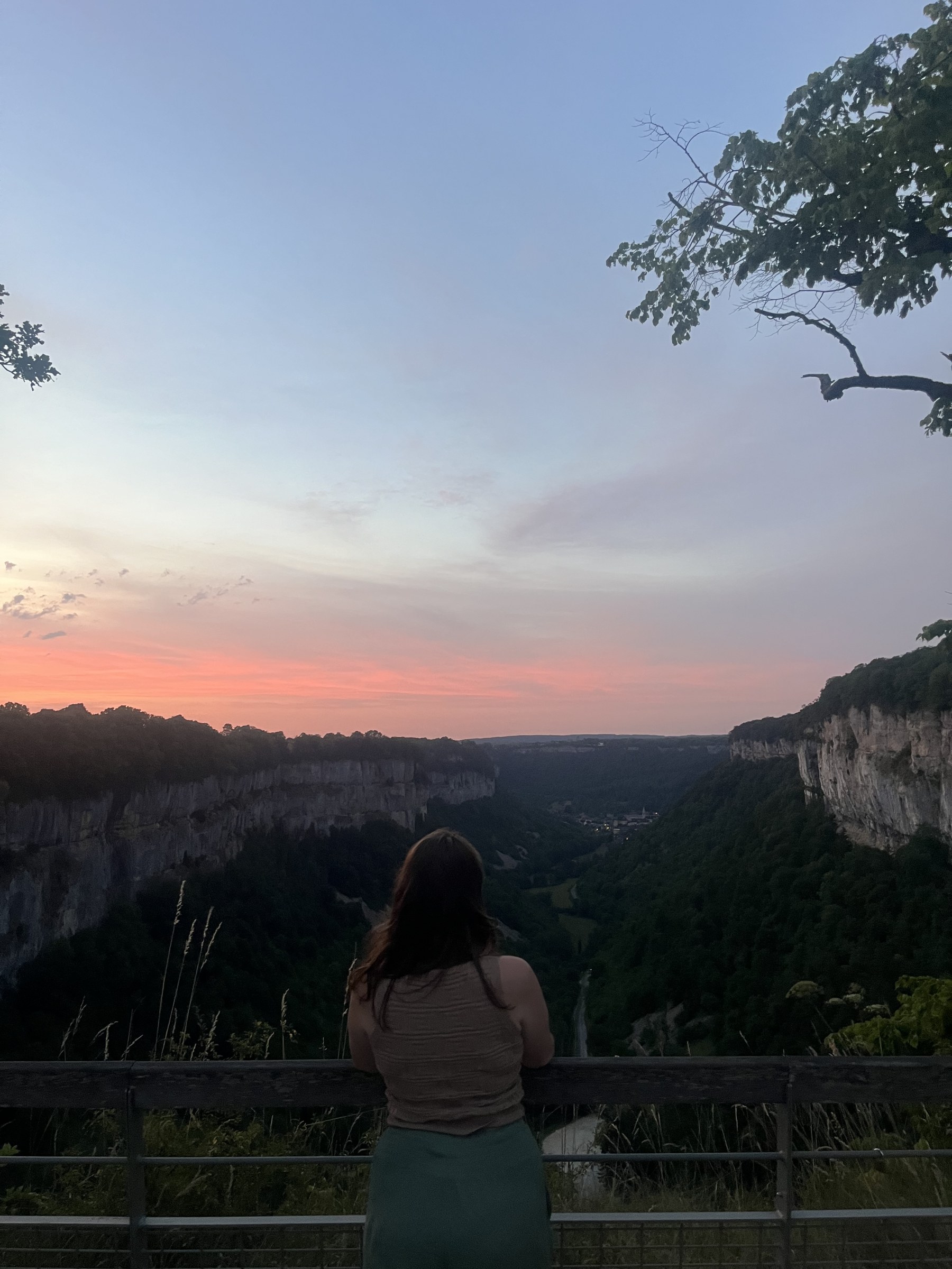 Le belvédère du Jura au coucher du soleil