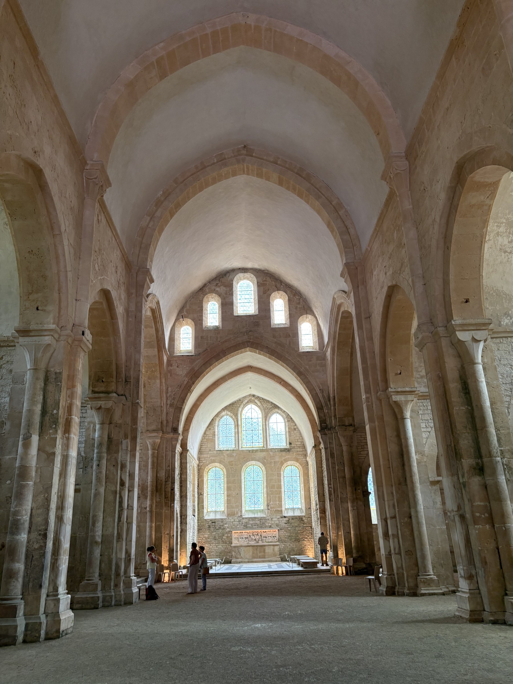Nef de l'Abbaye de Fontenay