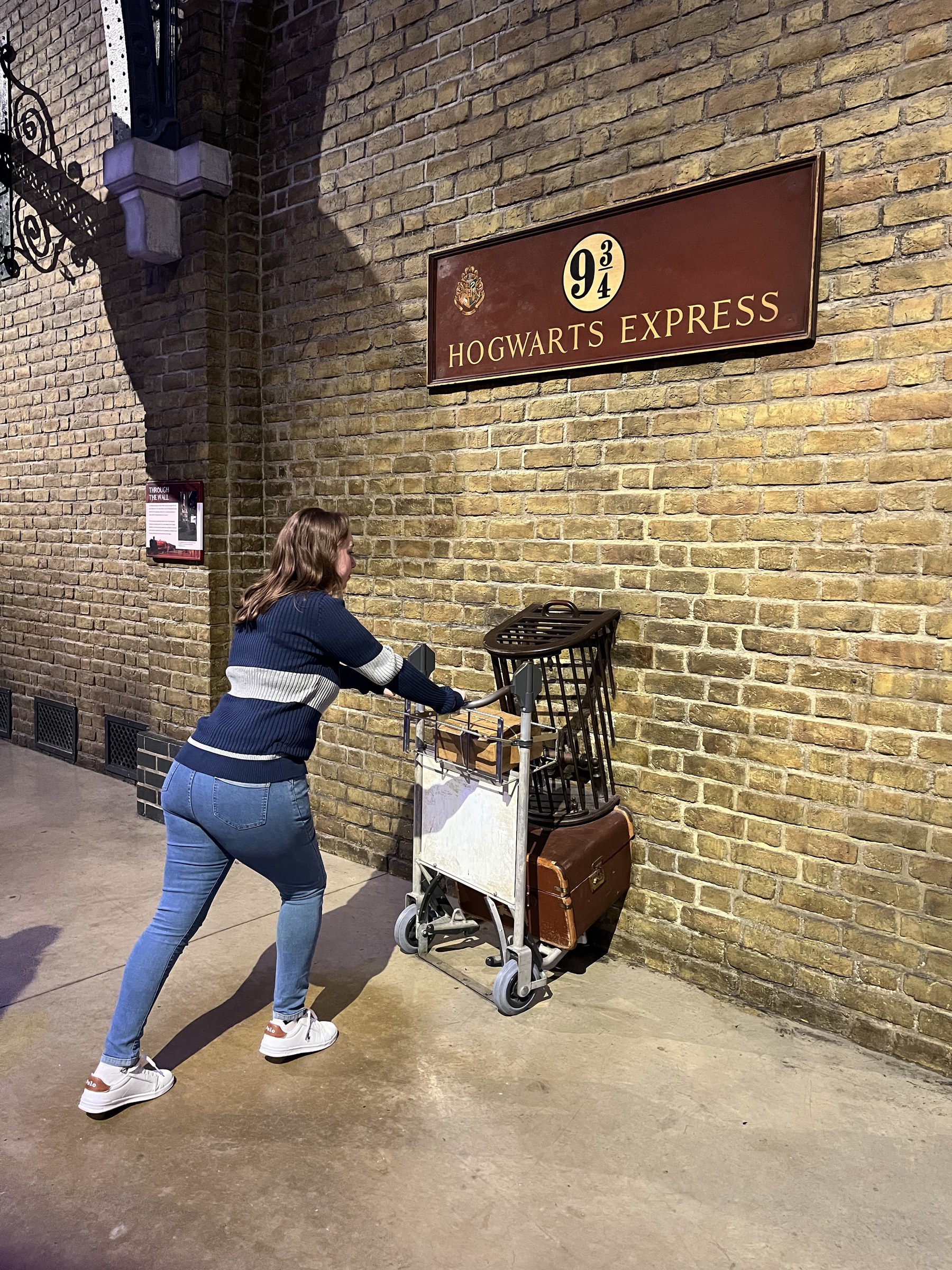 Warner Bros Studio voie 9 3/4 Poudlard Express